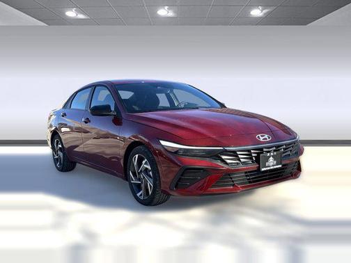 2025 Hyundai ELANTRA Sport