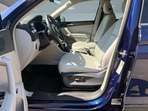 2024 Volkswagen Tiguan 2.0T SE 4MOTION