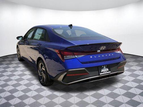 2025 Hyundai ELANTRA Sport