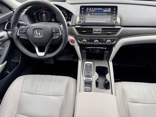 2018 Honda Accord Touring 2.0T