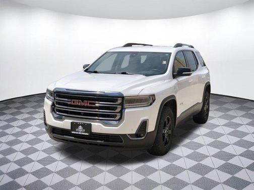 2022 GMC Acadia AWD AT4