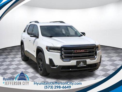 2022 GMC Acadia AWD AT4