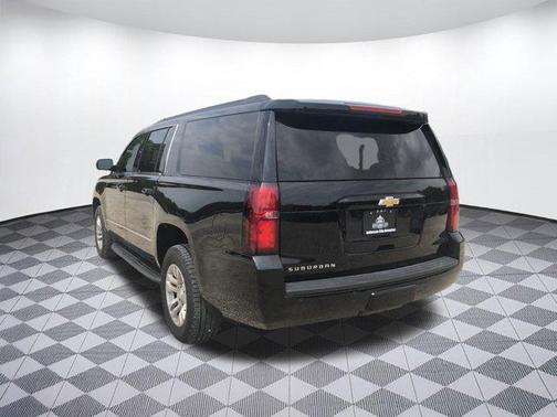 2016 Chevrolet Suburban LT