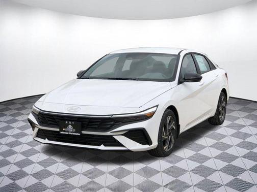 2025 Hyundai ELANTRA Sport