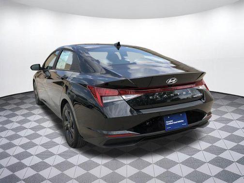 2023 Hyundai ELANTRA HEV Blue