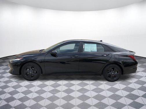 2023 Hyundai ELANTRA HEV Blue