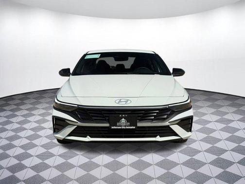 2025 Hyundai ELANTRA HEV SEL Sport