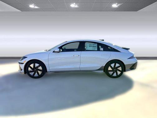 2025 Hyundai IONIQ 6 SE