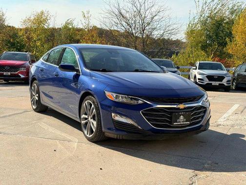 2023 Chevrolet Malibu FWD 2LT