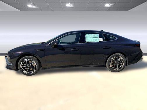 2026 Hyundai SONATA SEL