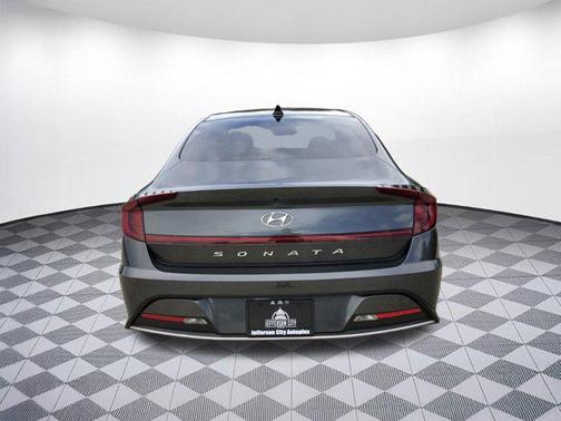 2023 Hyundai SONATA SE