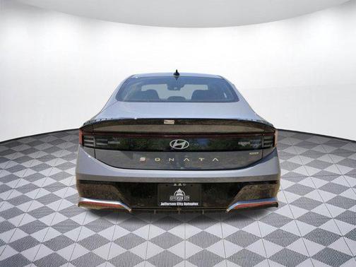 2025 Hyundai SONATA Hybrid SE