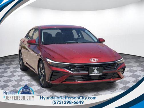 2025 Hyundai ELANTRA SEL
