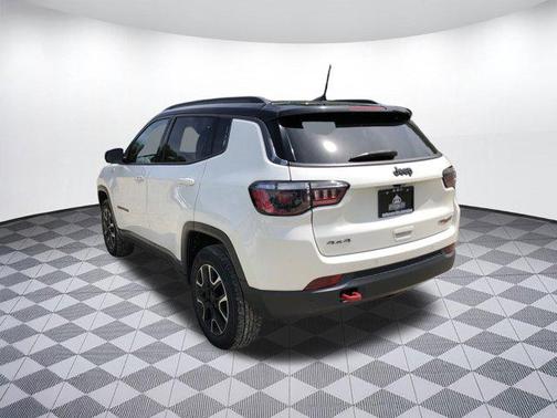 2021 Jeep Compass Trailhawk