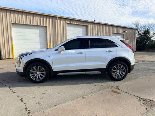 2019 Cadillac XT4 Premium Luxury