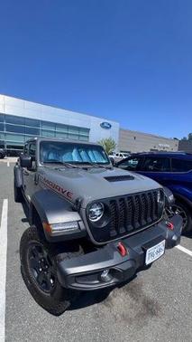 Sting Gray Clearcoat 2022 Jeep Gladiator MOJAVE