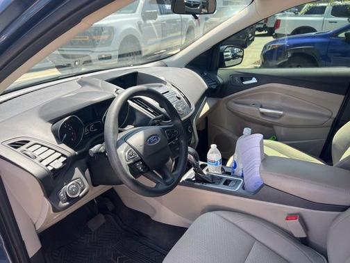 BLUE METALLIC 2018 Ford Escape SE