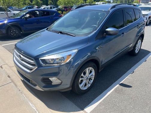 BLUE METALLIC 2018 Ford Escape SE