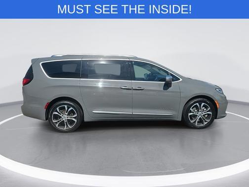 2022 Chrysler Pacifica PINNACLE