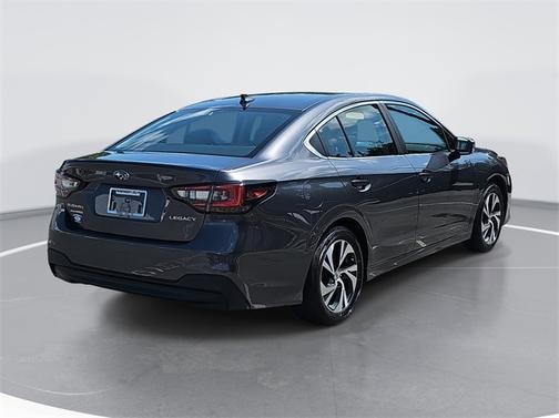 2022 Subaru Legacy PREMIUM