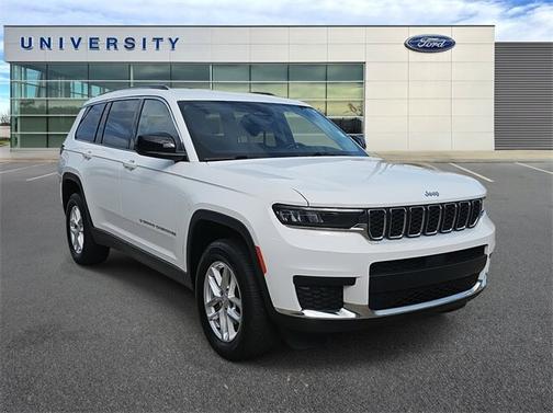 2022 Jeep Grand Cherokee LAREDO