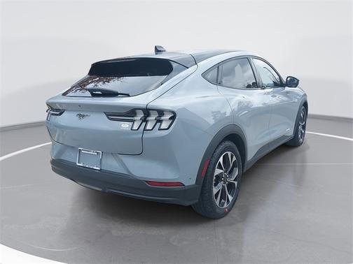 2024 Ford Mustang Mach-E SELECT