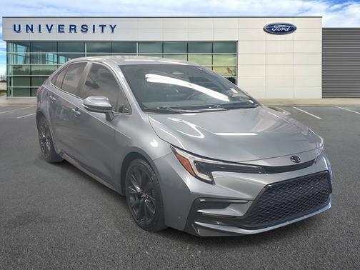Classic Silver Metallic 2023 Toyota Corolla SE