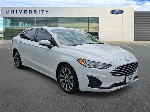 OXFORD WHITE 2020 Ford Fusion SE