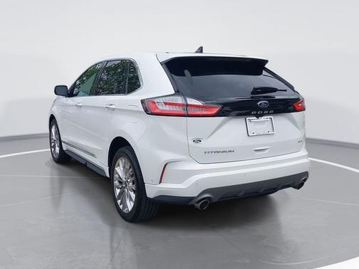 STAR WHITE 2024 Ford Edge TITANIUM