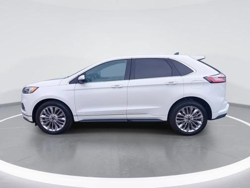 STAR WHITE 2024 Ford Edge TITANIUM