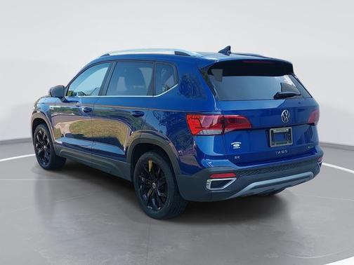 Blue Dusk 2022 Volkswagen Taos 1.5T SE