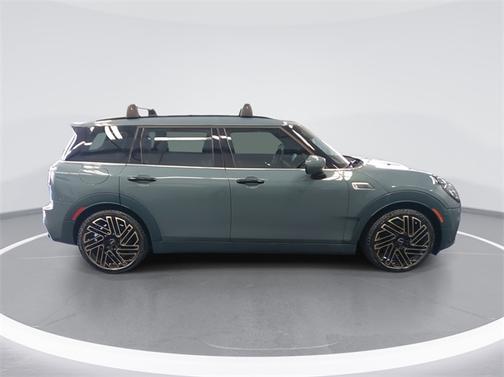 2023 MINI Clubman COOPER S