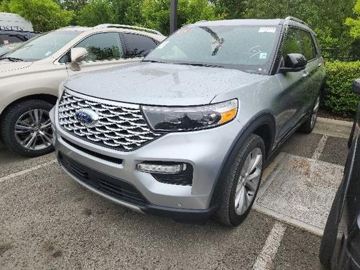 ICONIC SILVER METALLIC 2022 Ford Explorer PLATINUM