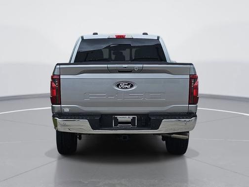 ICONIC SILVER METALLIC 2025 Ford F-150 XLT