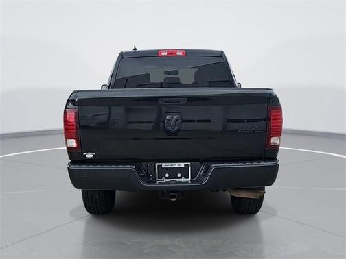 2021 RAM 1500 Classic SLT