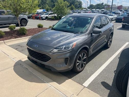2021 Ford Escape SE