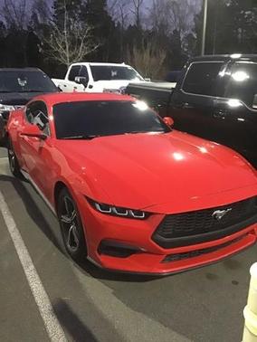 2024 Ford Mustang ECOBOOST