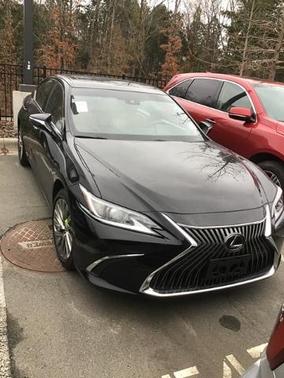 2019 Lexus ES 300h BASE