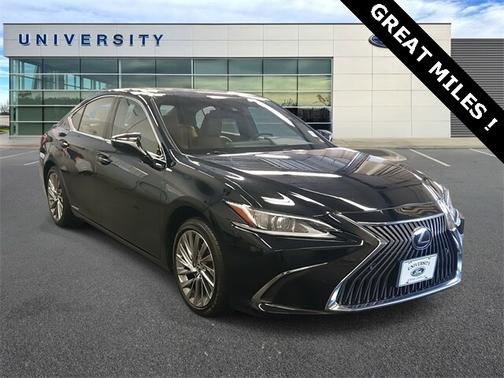2019 Lexus ES 300h BASE