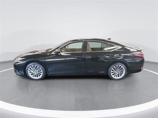 2019 Lexus ES 300h BASE