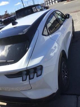 2024 Ford Mustang Mach-E PREMIUM