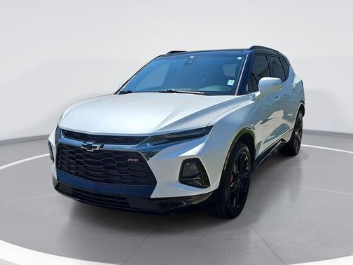 Iridescent Pearl Tricoat 2022 Chevrolet Blazer RS