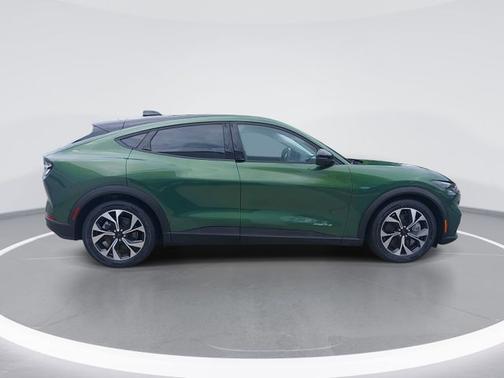 ERUPTION GREEN METALLIC 2025 Ford Mustang Mach-E SELECT