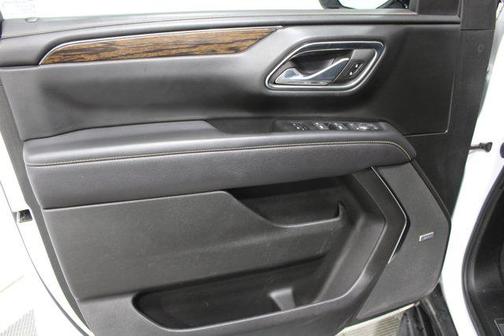 Summit White 2023 Chevrolet Suburban Premier