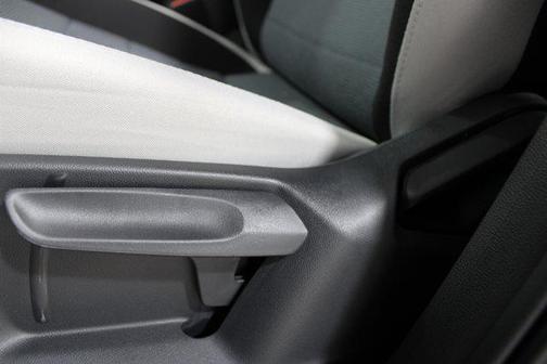 Pyrite Silver Metallic 2025 Volkswagen Taos 1.5T S