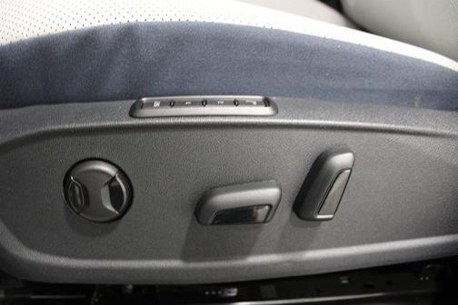 pure gray 2025 Volkswagen ID.4 AWD Pro S