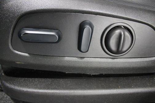 Summit White 2024 GMC Terrain SLE