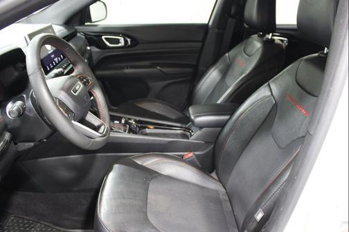 Bright White Clearcoat 2023 Jeep Compass Trailhawk