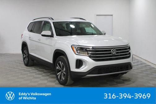 opal white pearl 2026 Volkswagen Atlas 2.0T SE