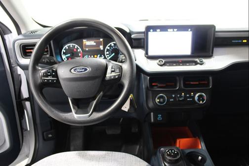Oxford White 2024 Ford Maverick XLT